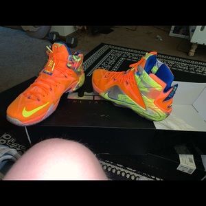 Lebron 12 Meridian size 13 good condition